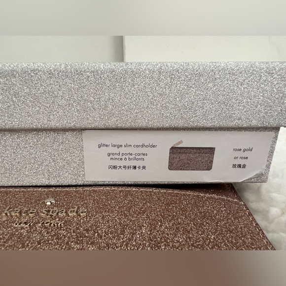 Kate Spade wallet - Picture 4 of 5